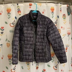 Patagonia Down Sweater Jacket — size Small